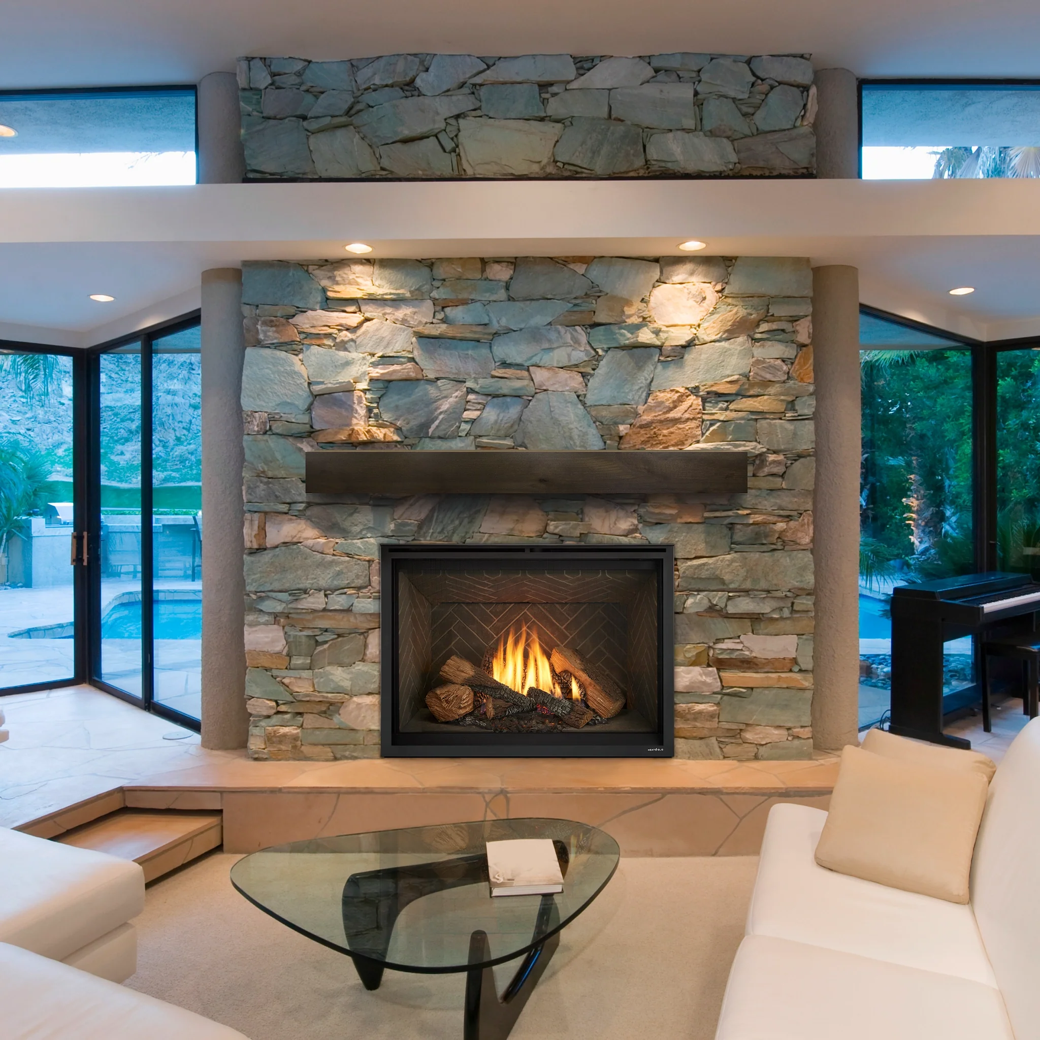 Heat & Glo 8K Series Gas Fireplace - Image 4