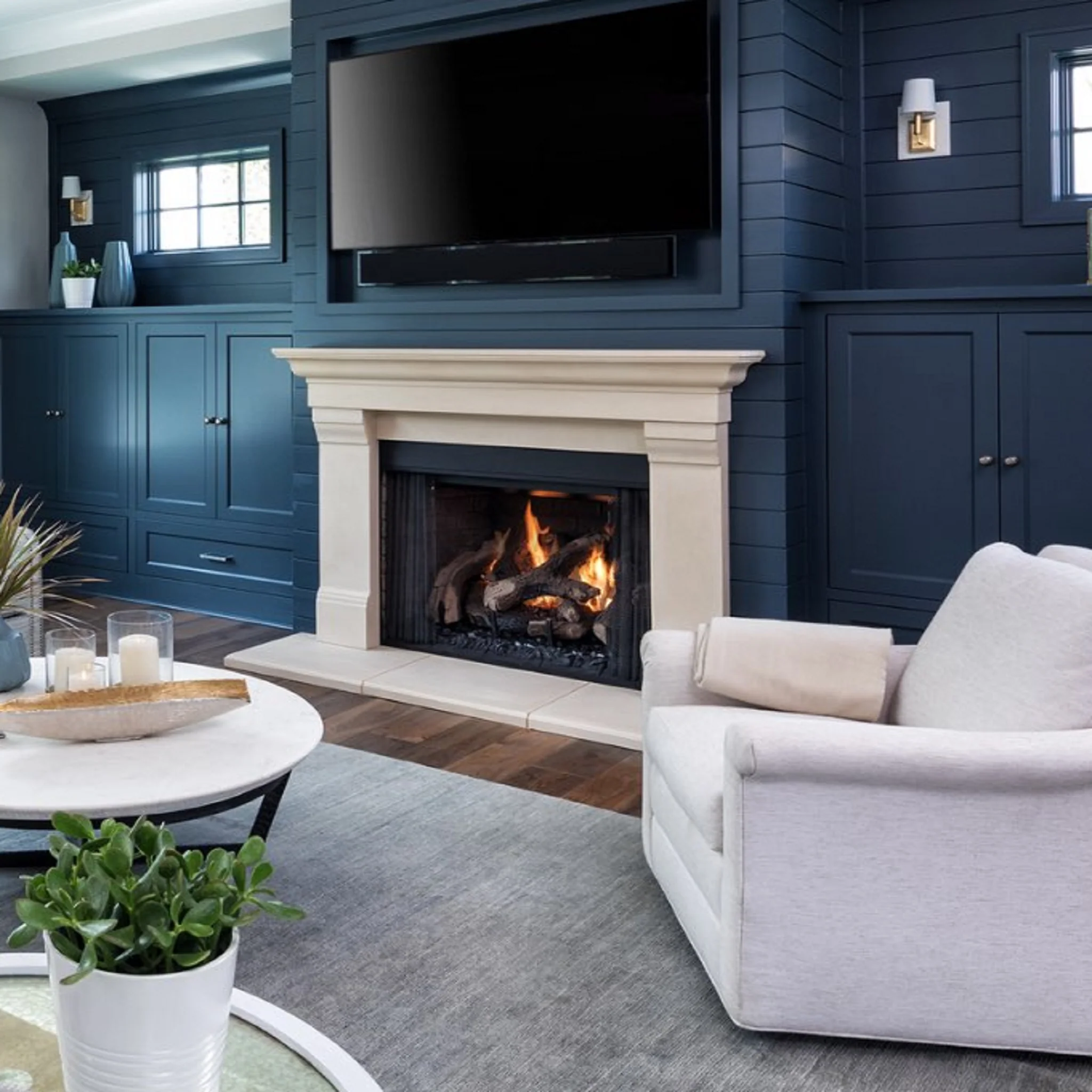 Heat & Glo Phoenix TrueView Gas Fireplace - Image 3