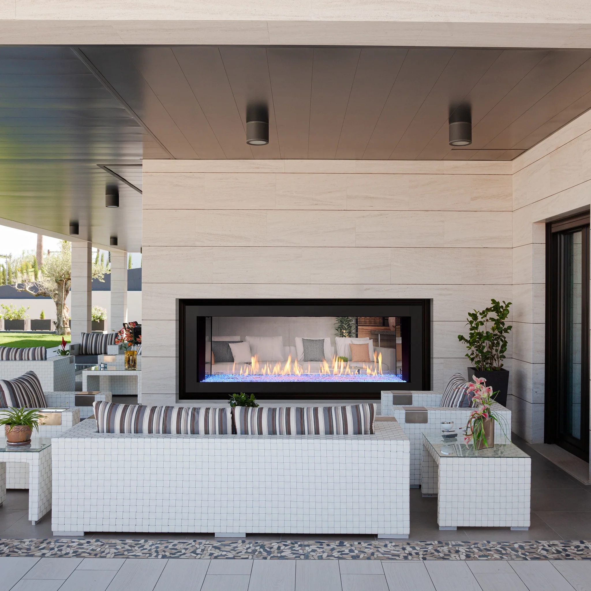 Heat & Glo Primo II Double Sided Gas Fireplace - Image 5