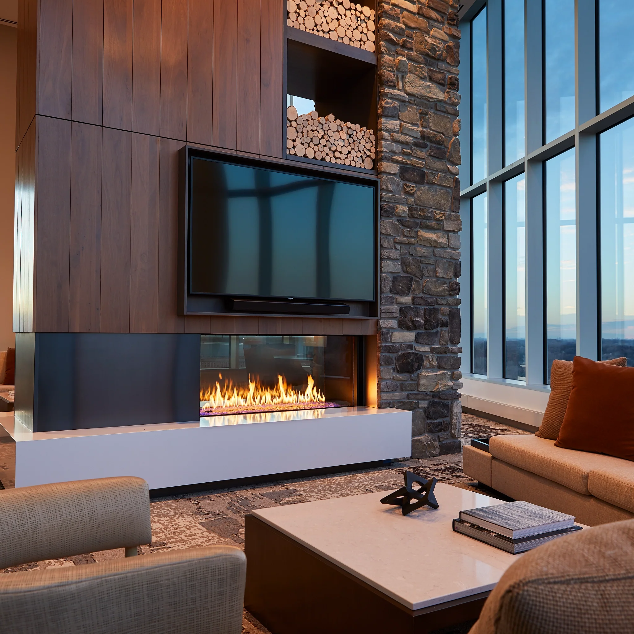 Stellar Enlight Double Sided Gas Fireplace - Image 6